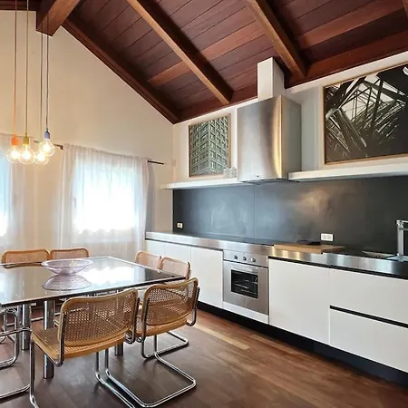 Casa Micheli - Affitti Brevi Italia * Malgrate