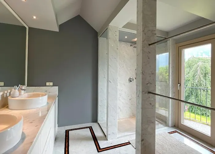 Casa Micheli - Affitti Brevi Italia * Мальграте